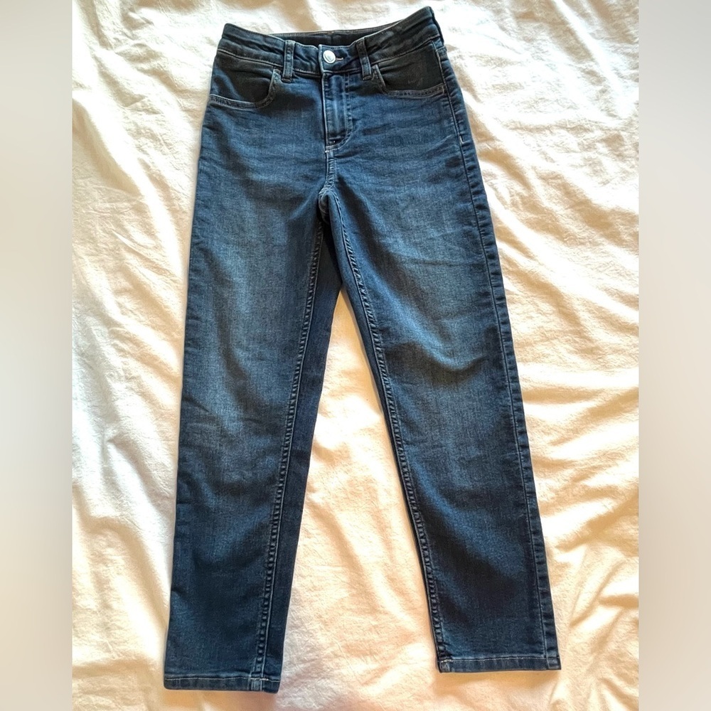 H&M Dark Blue Wash Relaxed Fit, Size 8-9 Girls Versatile Adjustable waist